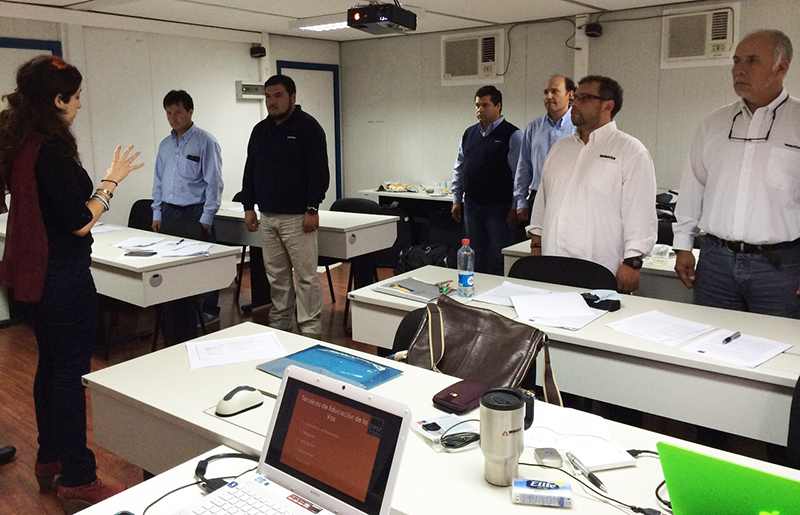 taller de comunicacion para supervisores komatsu marzo 2015