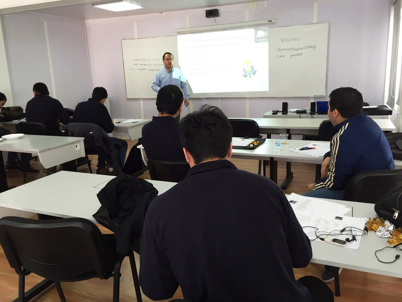 taller de comunicacion para mantenedores komatsu antofagasta julio 2015