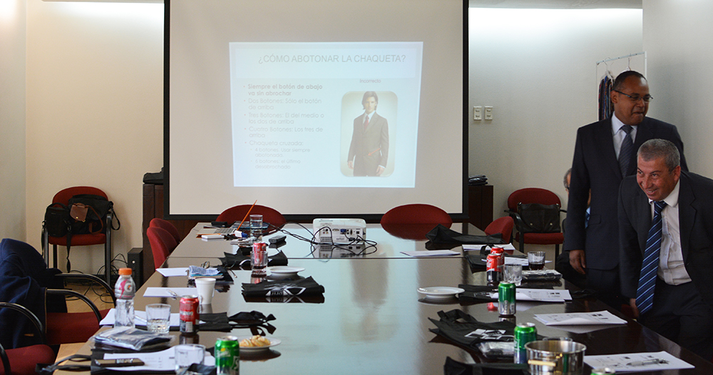 taller de imagen corporativa larrain vial septiembre 2015