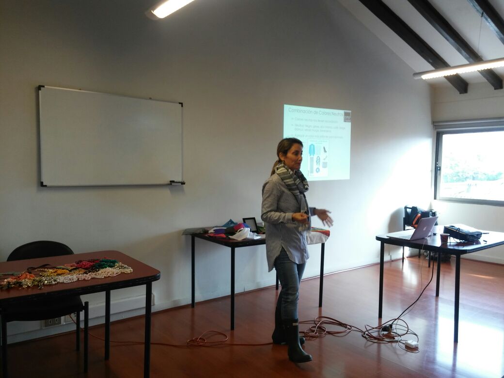taller de imagen personal fundacion amanoz vitavecinos mayo 2016
