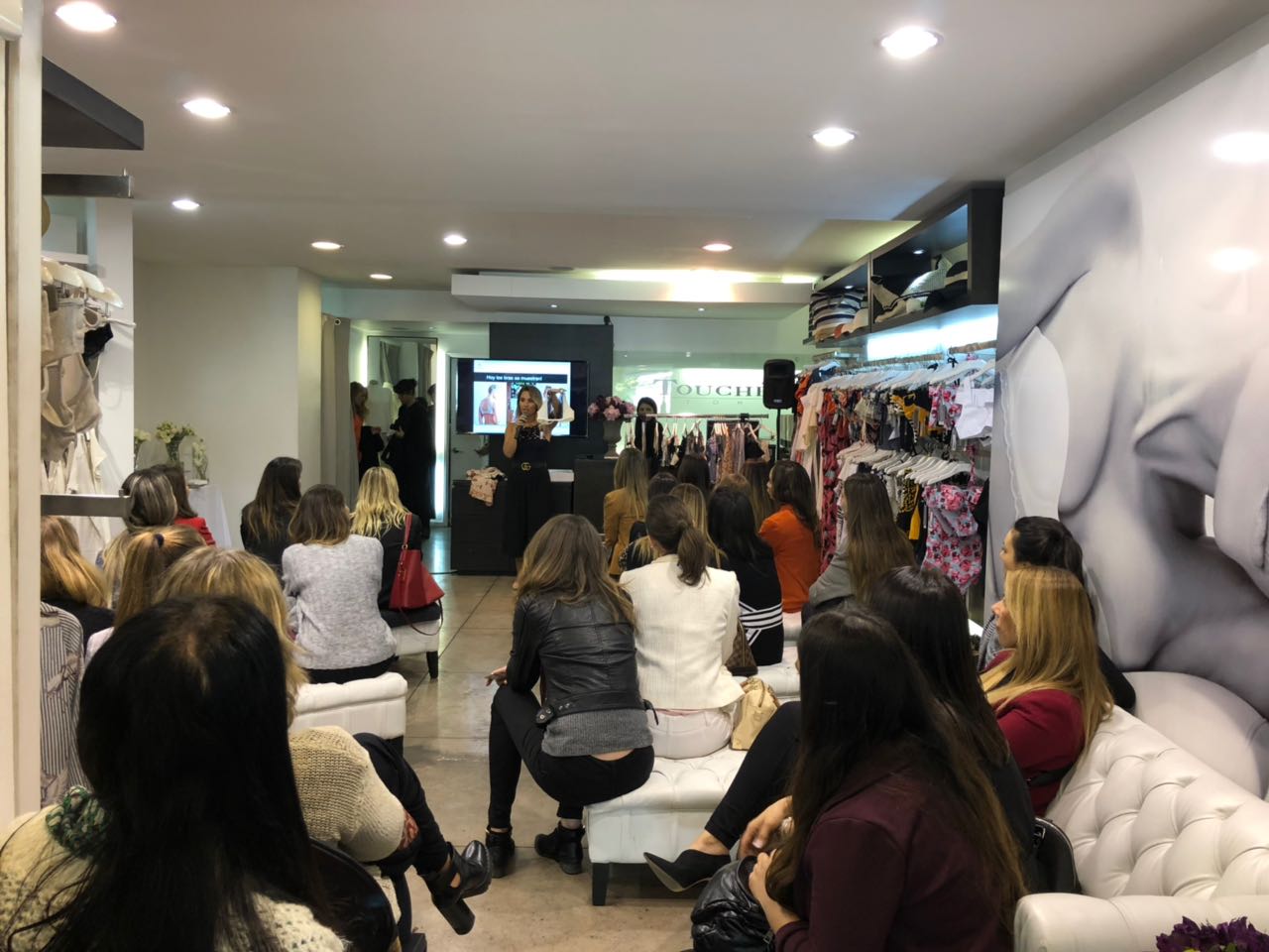 charla de imagen y lenceria touche chile mayo 2018