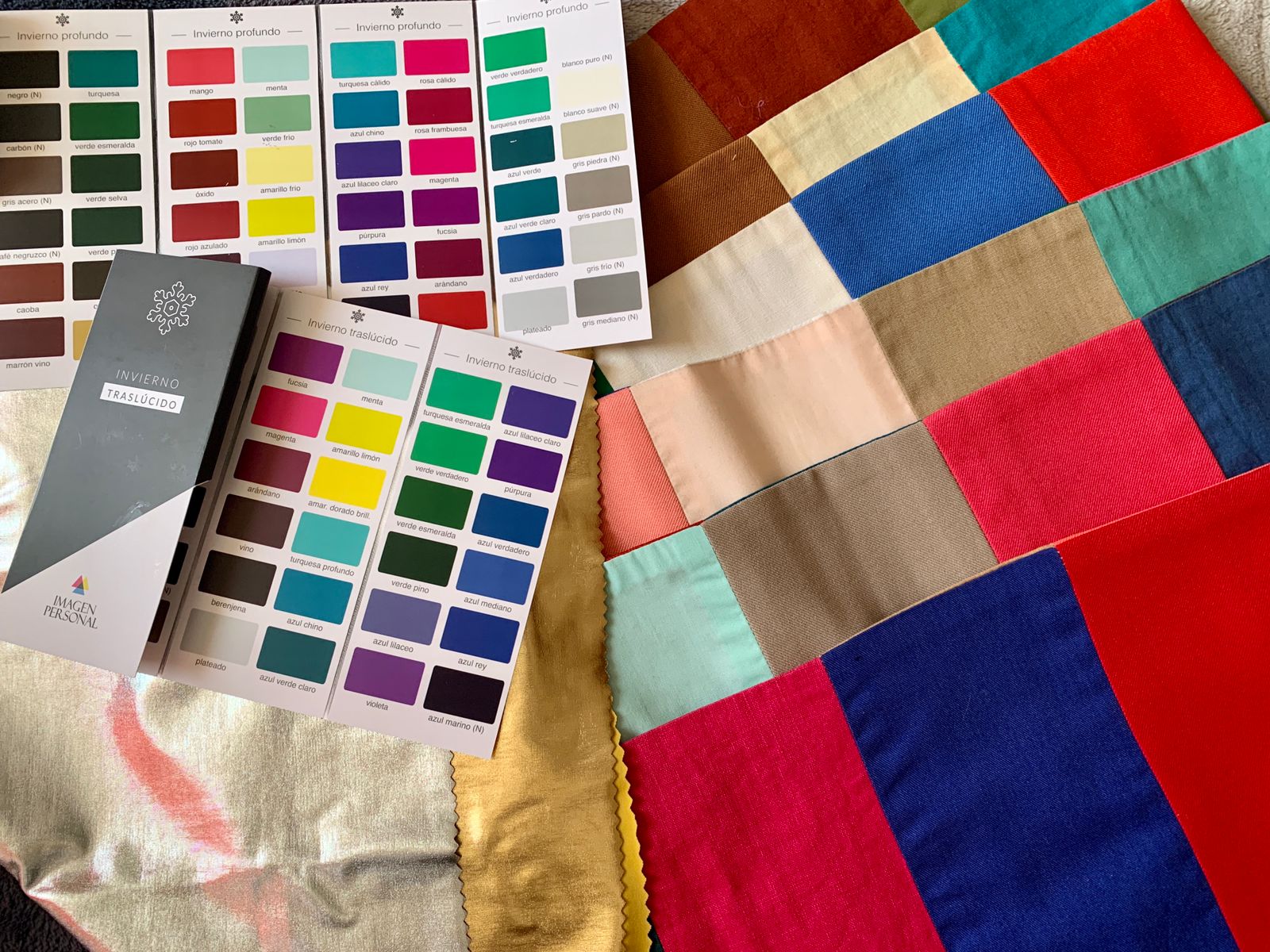 Set 12 Pantoneras de Colorido Personal
